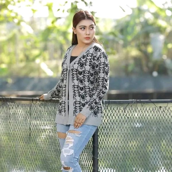 Women’s Black & Grey Front Open Self-Design Cardigan